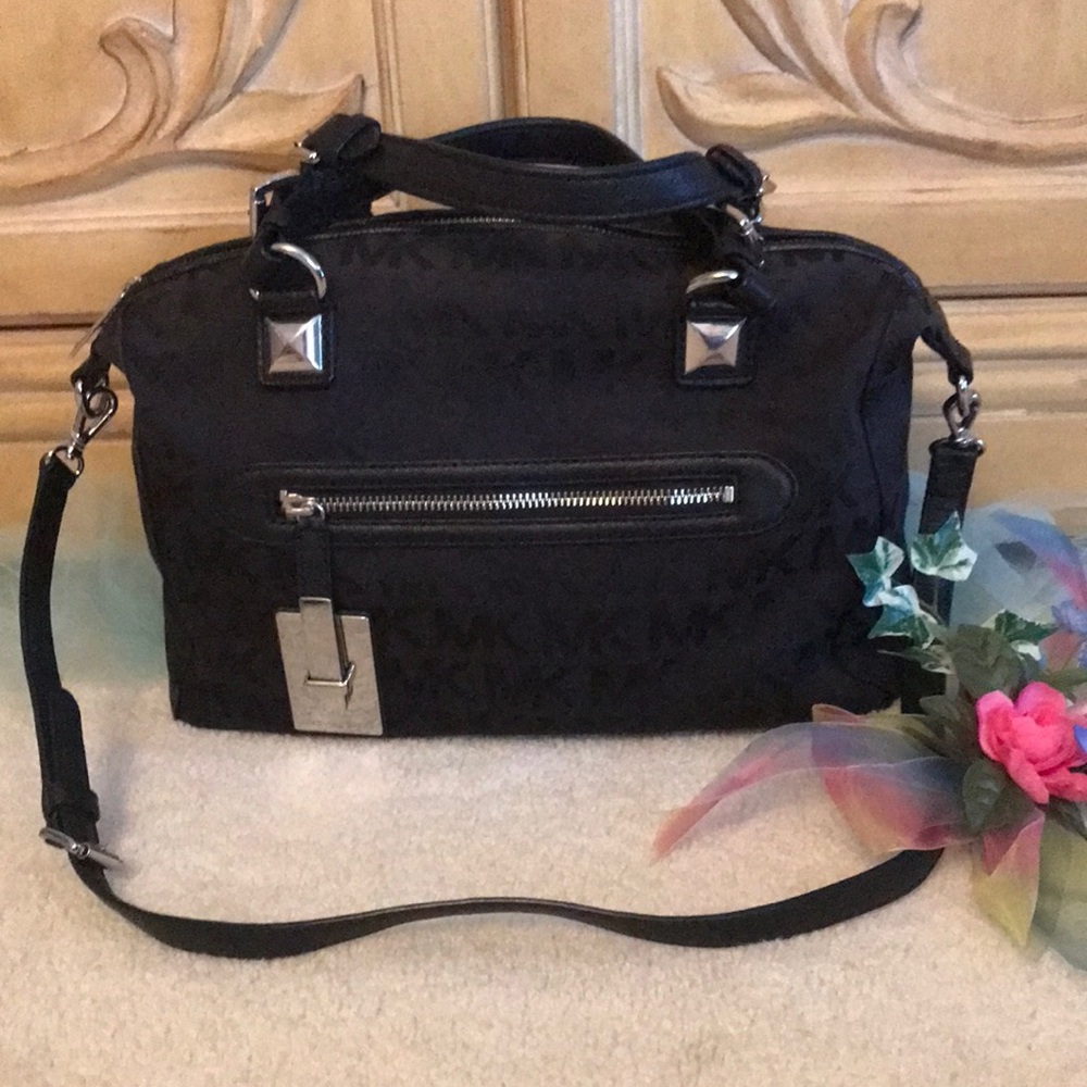 Michael Kors Signature Satchel Black